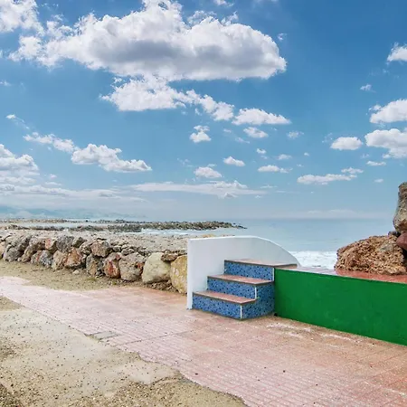 3 Bedroom Beautiful In Apartment *